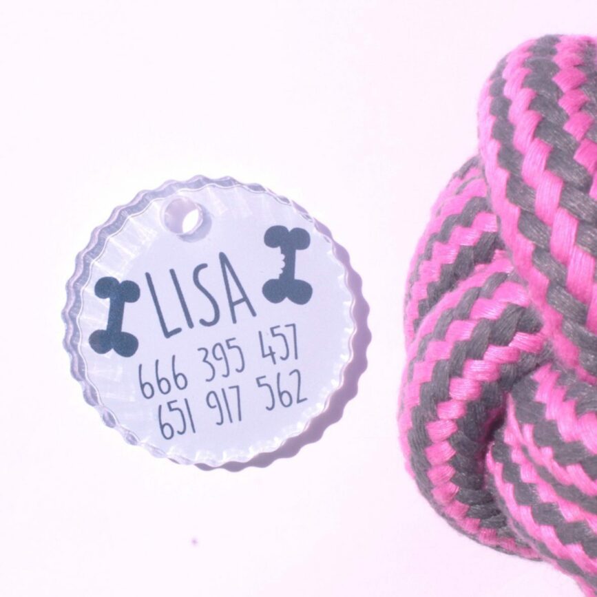 Chapira para mascotas personalizada en redonda