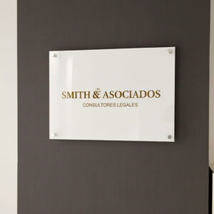 Placa de metacrilato personalizada (3mm. grosor)