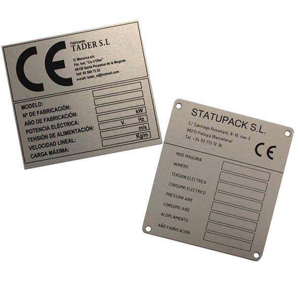 Placas de características técnicas para maquinaria industrial
