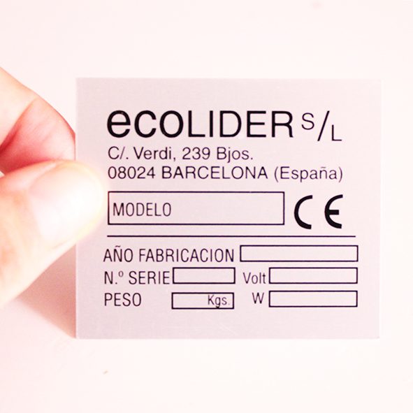 Placa para maquinaria industrial impresa en aluminio
